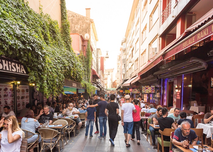 بهترین منطقه استانبول برای وقت گذرانی با مردم محلی